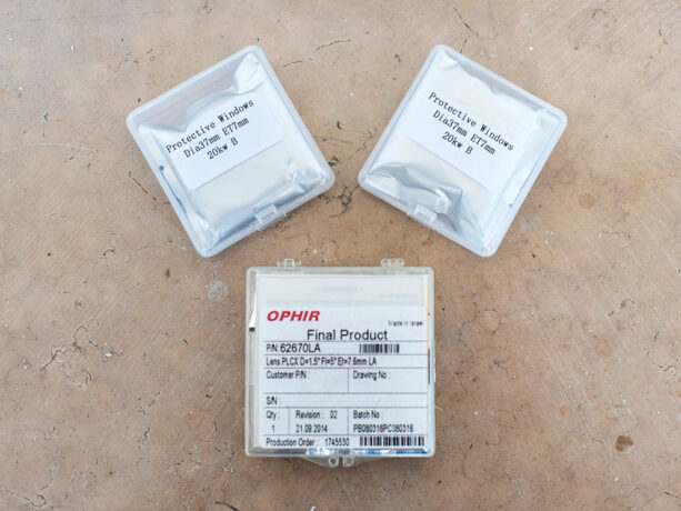Cover glass protective glass for fiber laser laser consumable Cover glass protective glass for fiber laser laser consumable Cover glass procutter procutter head precitec 37x7 Optic laser original lens II-VI coherent ophir optronics
